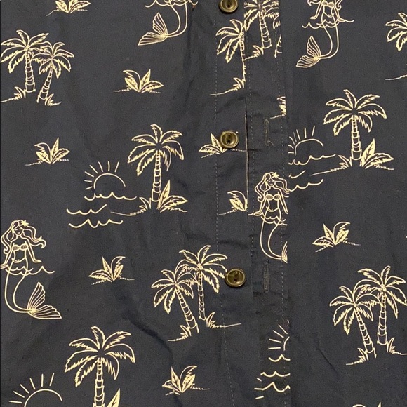 Men’s Navy Hawaiian t-shirt - Picture 3 of 4